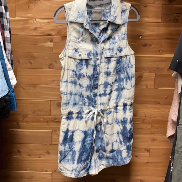 Adorable NWT Guess tie dye Amy romper S - Picture 5 of 6